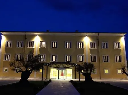 فندق La Dimora Del Baco LʼAquila