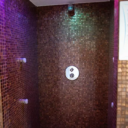 La Dimora Del Baco Hotel 4*