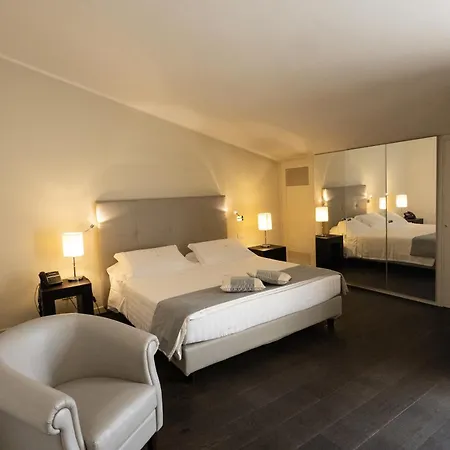 La Dimora Del Baco Hotel 4*