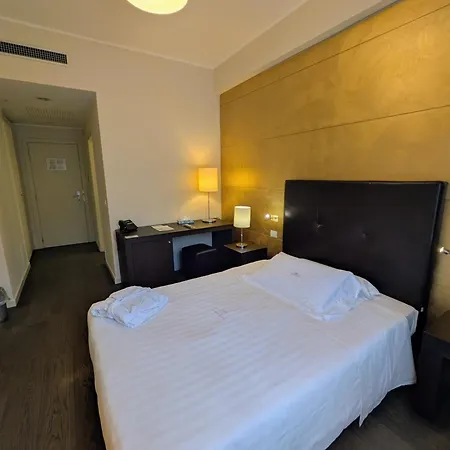 Hotel La Dimora Del Baco 4*