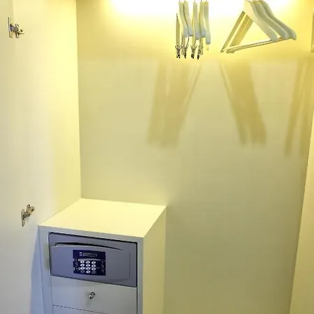 迪莫拉德尔巴索酒店 酒店 拉奎拉