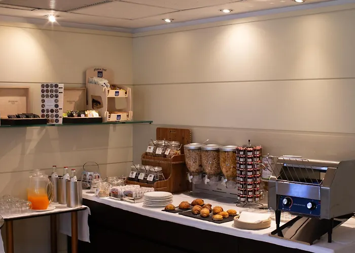 فندق La Dimora Del Baco LʼAquila