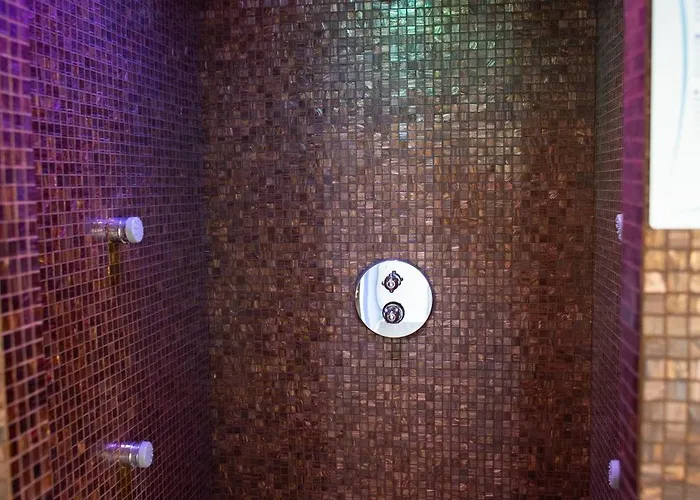 La Dimora Del Baco מלון 4*